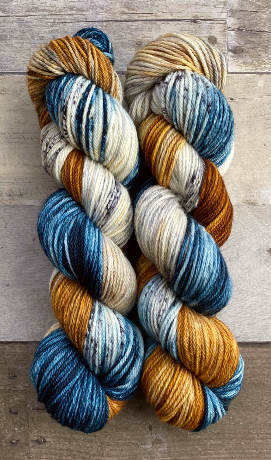 Stumptown DK - Polka Dot Sheep